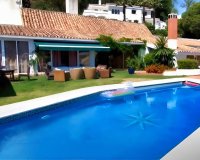 Wiederverkauf - Villa - Marbella - Nueva Andalucía