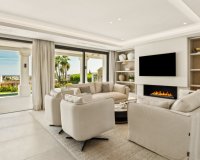 Wiederverkauf - Villa - Marbella - Nueva Andalucía
