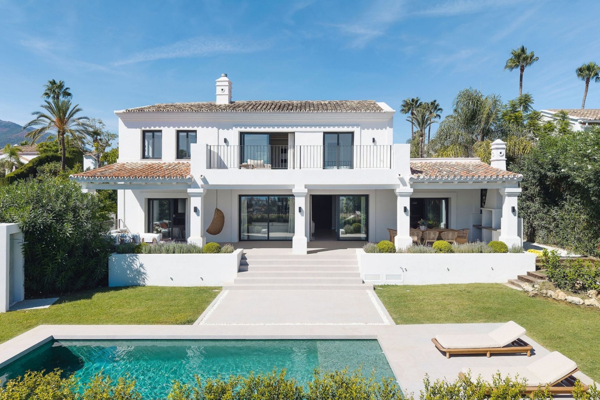 Wiederverkauf - Villa - Marbella - Nueva Andalucía