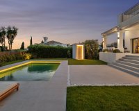 Wiederverkauf - Villa - Marbella - Nueva Andalucía