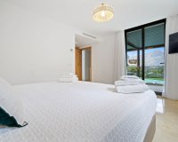 Wiederverkauf - Villa - Marbella - Nueva Andalucía