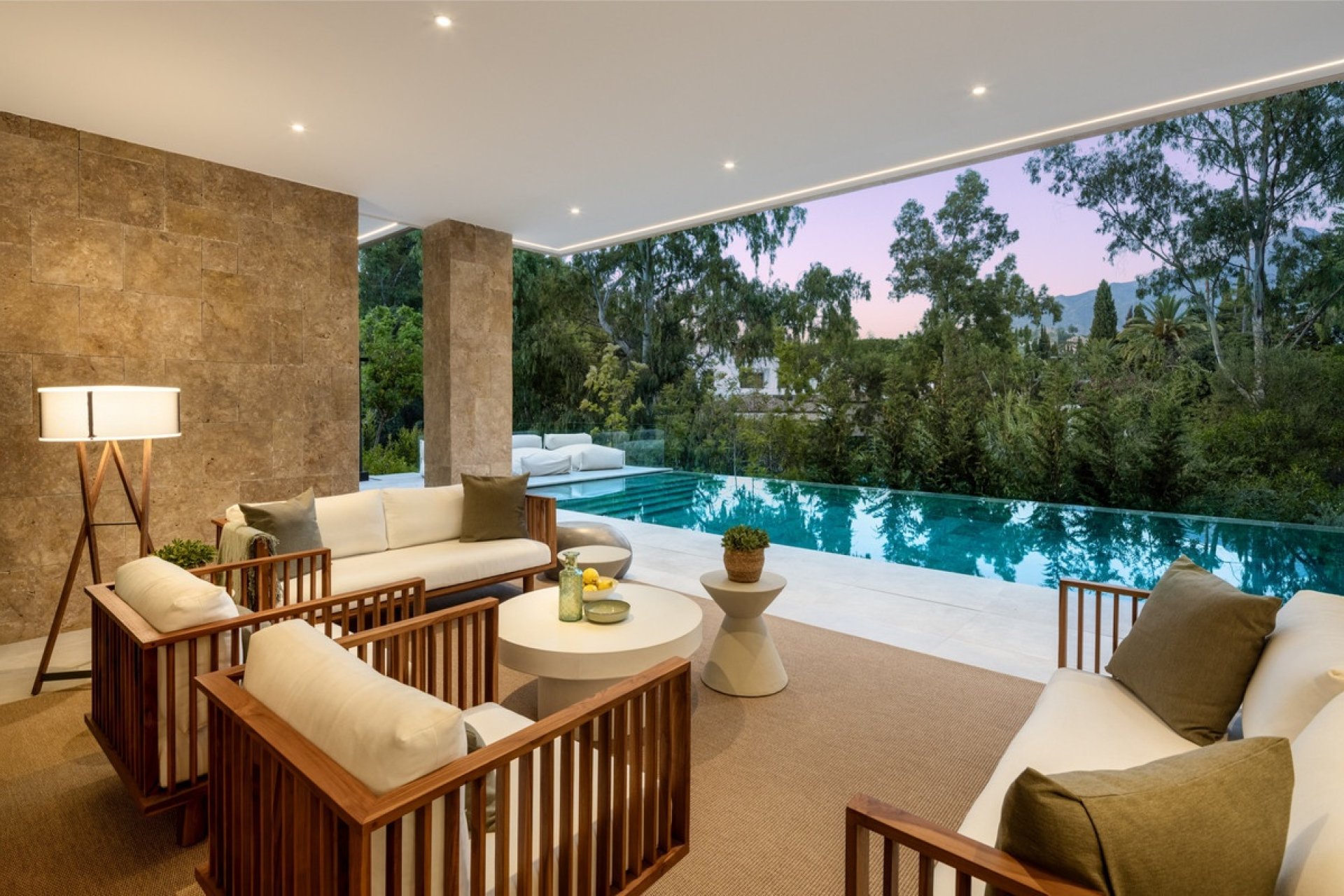 Wiederverkauf - Villa - Marbella - Nueva Andalucía