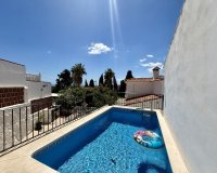 Wiederverkauf - Villa - Marbella - Nueva Andalucía