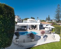 Wiederverkauf - Villa - Marbella - Nueva Andalucía