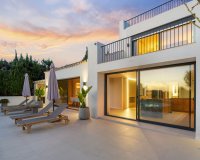 Wiederverkauf - Villa - Marbella - Nueva Andalucía