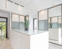 Wiederverkauf - Villa - Marbella - Nueva Andalucía