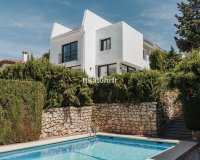 Wiederverkauf - Villa - Marbella - Nueva Andalucía