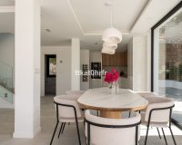 Wiederverkauf - Villa - Marbella - Nueva Andalucía