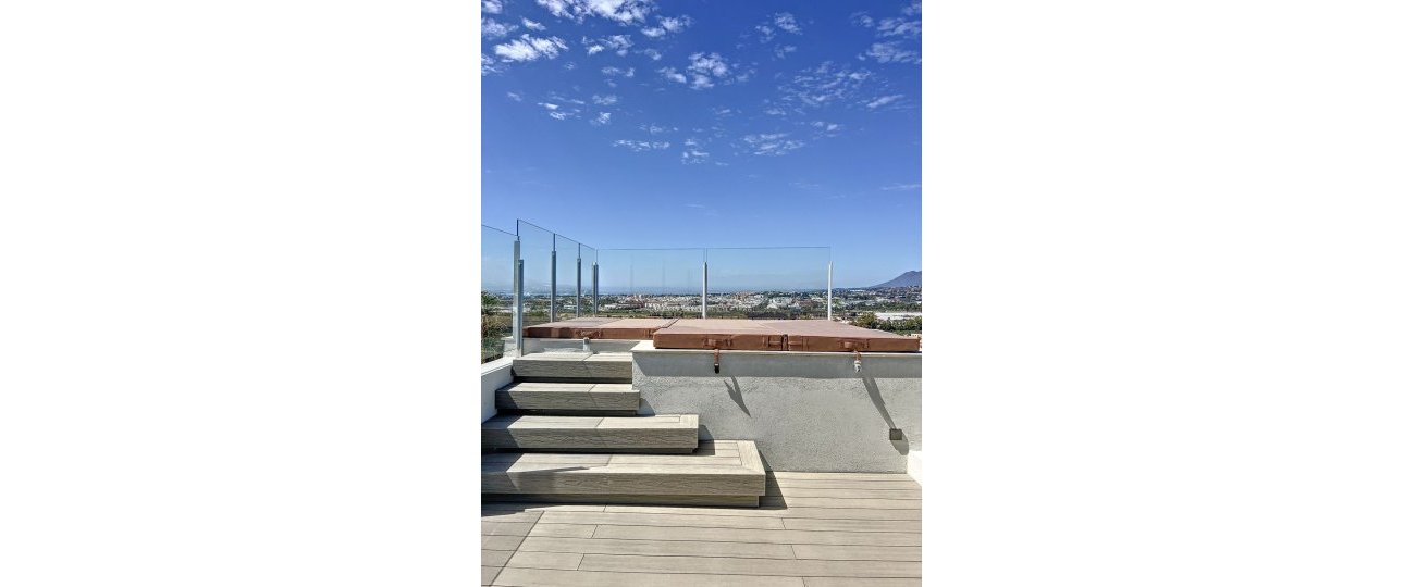 Wiederverkauf - Villa - Marbella - Nueva Andalucía