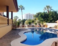 Wiederverkauf - Villa - Marbella - Nueva Andalucía