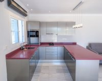 Wiederverkauf - Villa - Marbella - Nueva Andalucía