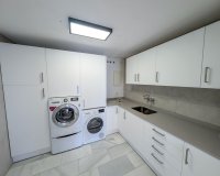 Wiederverkauf - Villa - Marbella - Nueva Andalucía