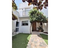 Wiederverkauf - Villa - Marbella - Nueva Andalucía