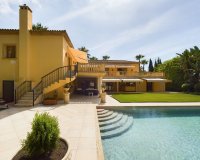 Wiederverkauf - Villa - Marbella - Nueva Andalucía