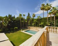 Wiederverkauf - Villa - Marbella - Nueva Andalucía