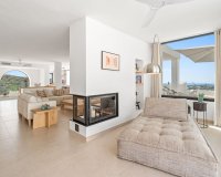 Wiederverkauf - Villa - Marbella - Nueva Andalucía