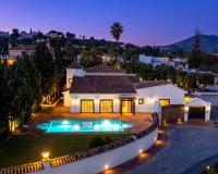 Wiederverkauf - Villa - Marbella - Nueva Andalucía