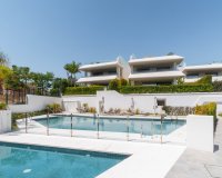 Wiederverkauf - Villa - Marbella - Nueva Andalucía