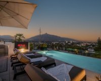 Wiederverkauf - Villa - Marbella - Nueva Andalucía