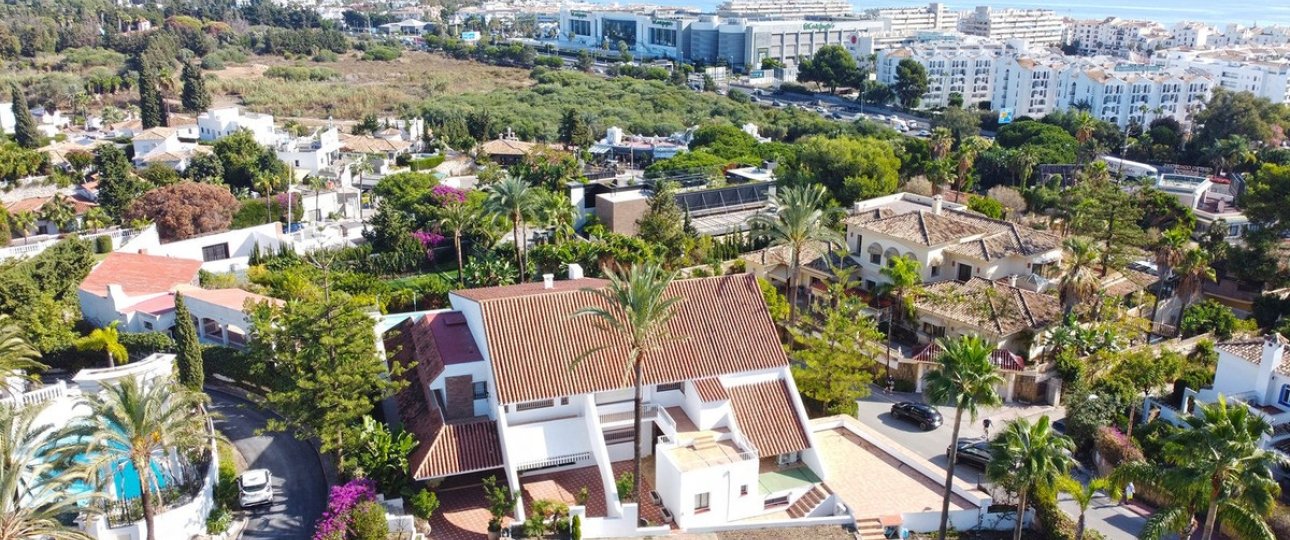 Wiederverkauf - Villa - Marbella - Nueva Andalucía