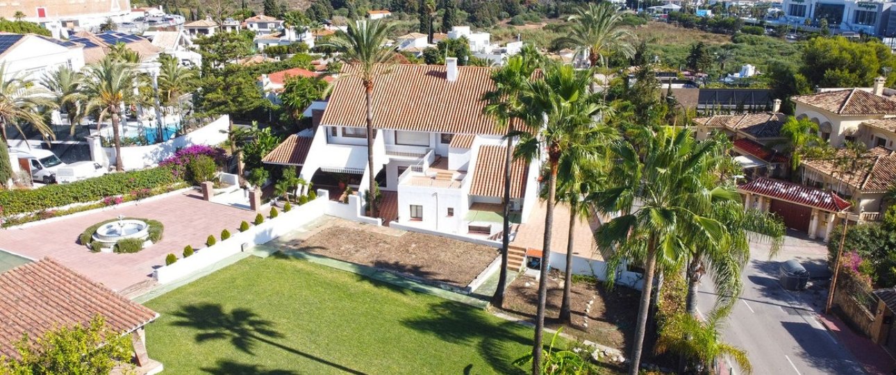 Wiederverkauf - Villa - Marbella - Nueva Andalucía