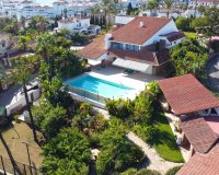 Wiederverkauf - Villa - Marbella - Nueva Andalucía