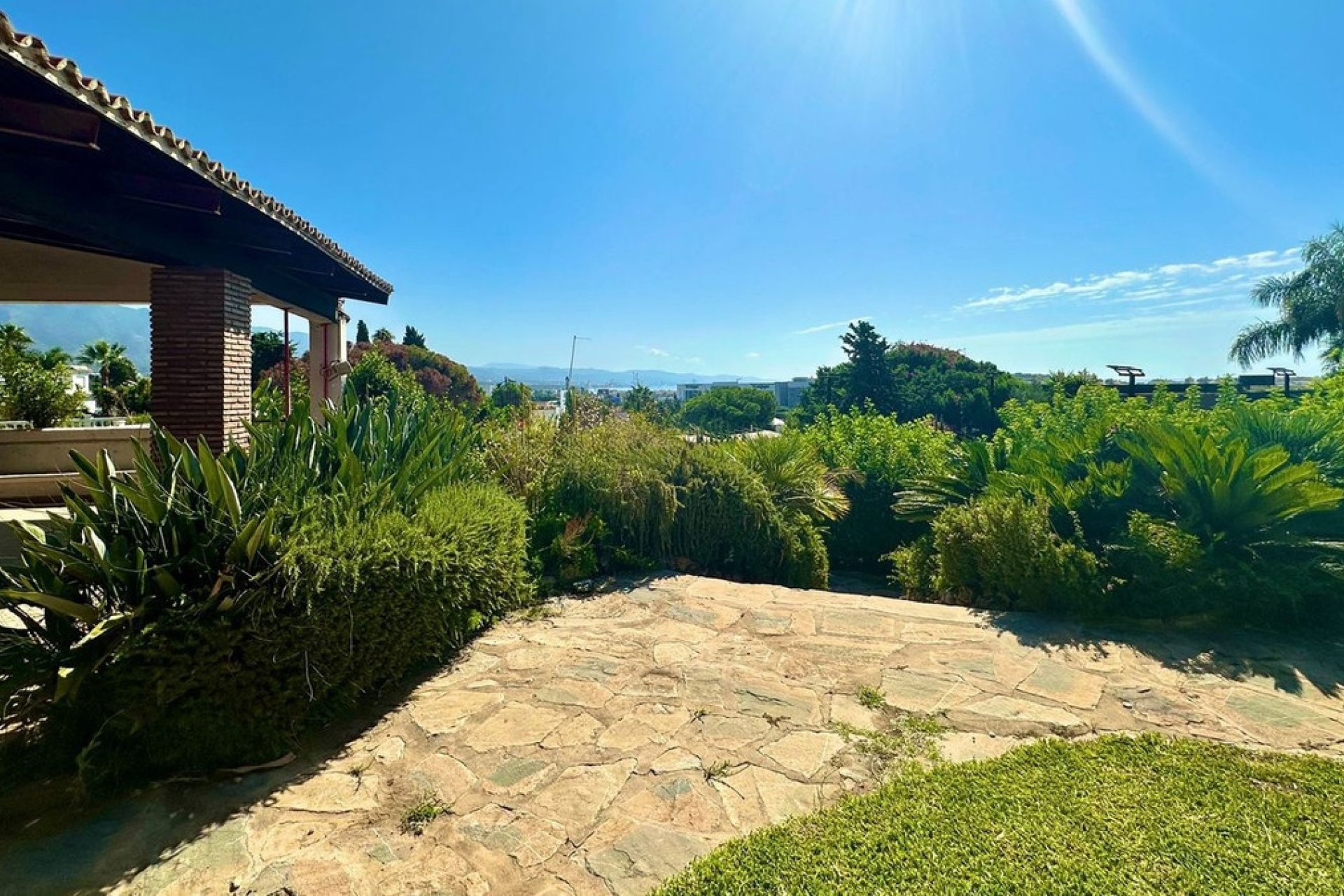Wiederverkauf - Villa - Marbella - Nueva Andalucía