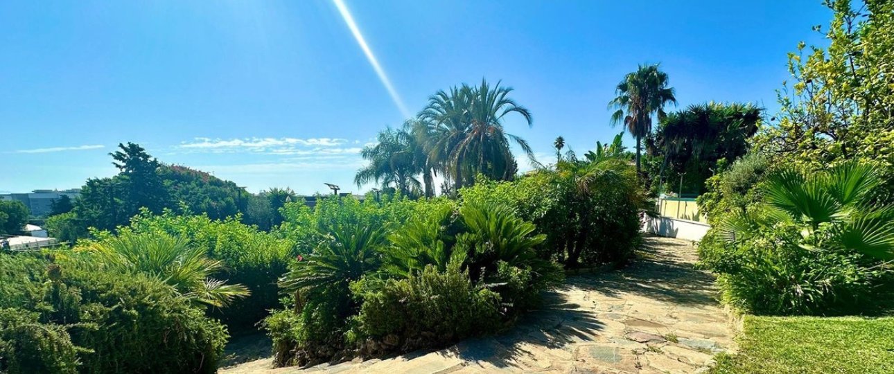 Wiederverkauf - Villa - Marbella - Nueva Andalucía
