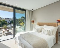Wiederverkauf - Villa - Marbella - Nueva Andalucía