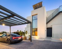 Wiederverkauf - Villa - Marbella - Nueva Andalucía
