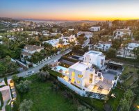 Wiederverkauf - Villa - Marbella - Nueva Andalucía