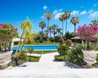 Wiederverkauf - Villa - Marbella - Nueva Andalucía