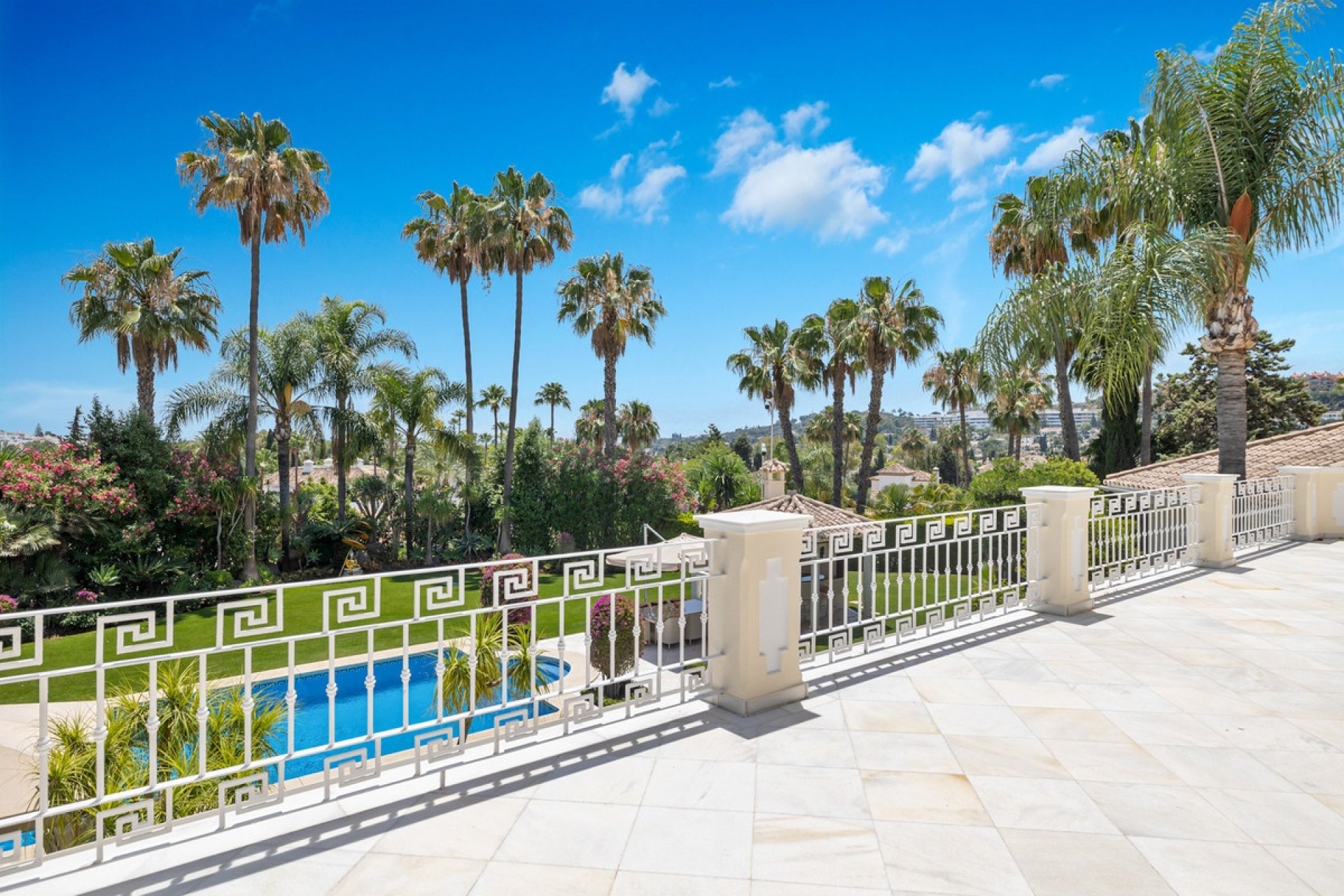 Wiederverkauf - Villa - Marbella - Nueva Andalucía