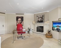 Wiederverkauf - Villa - Marbella - Nueva Andalucía