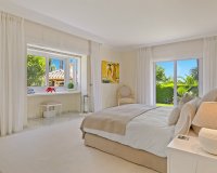 Wiederverkauf - Villa - Marbella - Nueva Andalucía