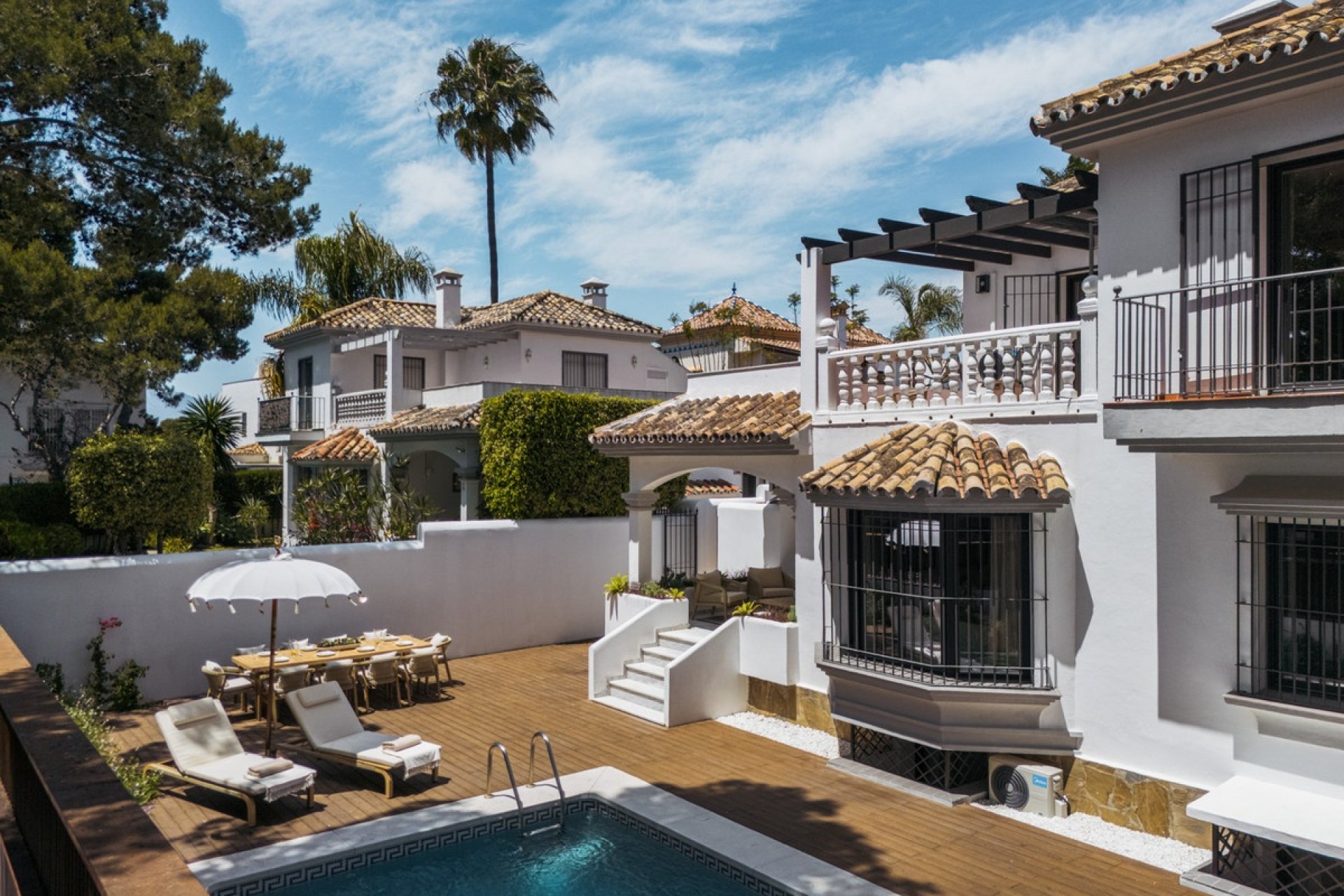 Wiederverkauf - Villa - Marbella - Nueva Andalucía