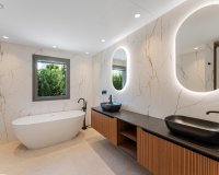 Wiederverkauf - Villa - Marbella - Nueva Andalucía