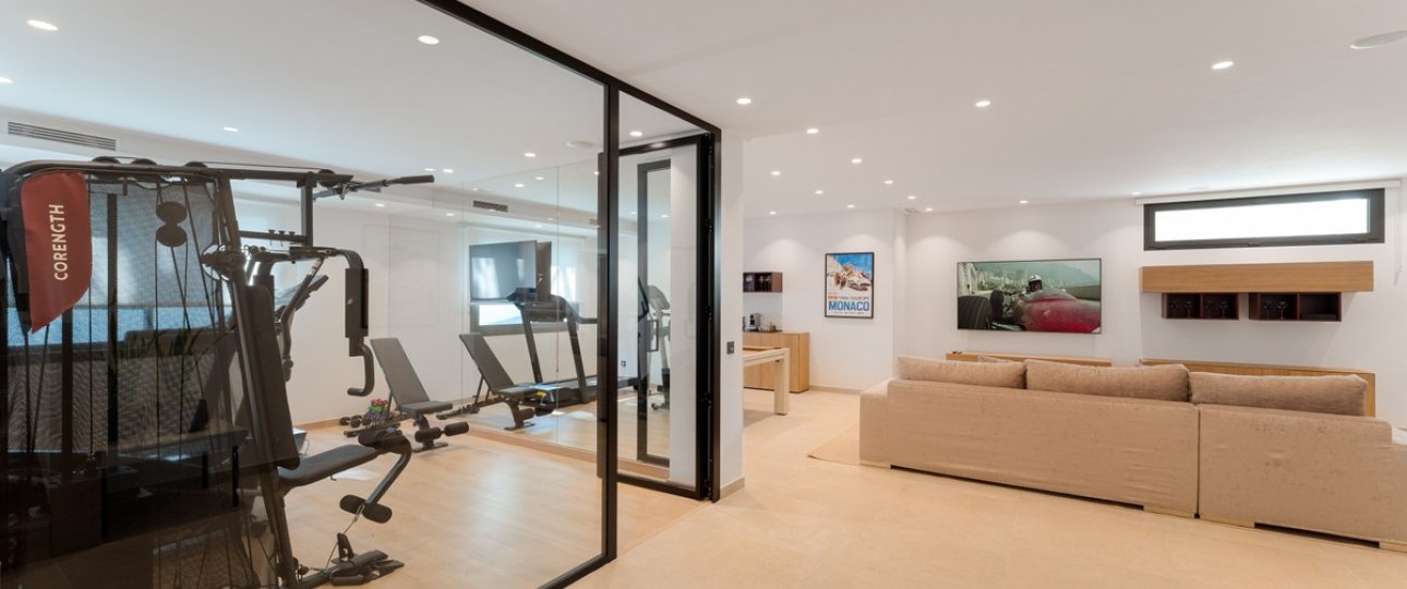 Wiederverkauf - Villa - Marbella - Nueva Andalucía