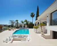 Wiederverkauf - Villa - Marbella - Nueva Andalucía