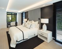 Wiederverkauf - Villa - Marbella - Nueva Andalucía