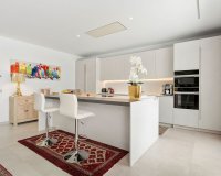 Wiederverkauf - Villa - Marbella - Nueva Andalucía