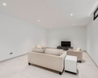 Wiederverkauf - Villa - Marbella - Nueva Andalucía