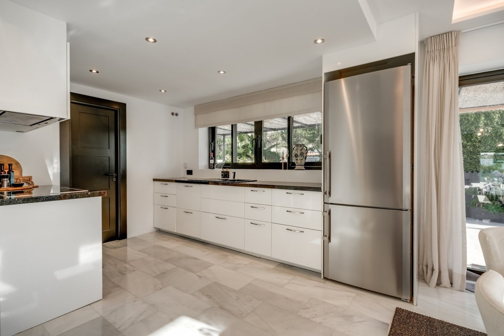 Wiederverkauf - Villa - Marbella - Nueva Andalucía