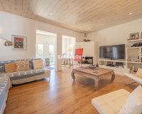 Wiederverkauf - Villa - Marbella - Nueva Andalucía