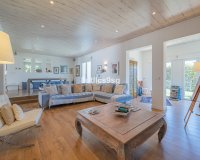 Wiederverkauf - Villa - Marbella - Nueva Andalucía