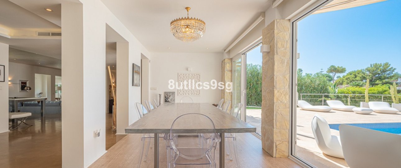Wiederverkauf - Villa - Marbella - Nueva Andalucía