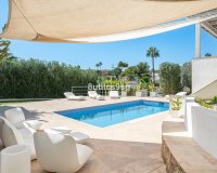 Wiederverkauf - Villa - Marbella - Nueva Andalucía