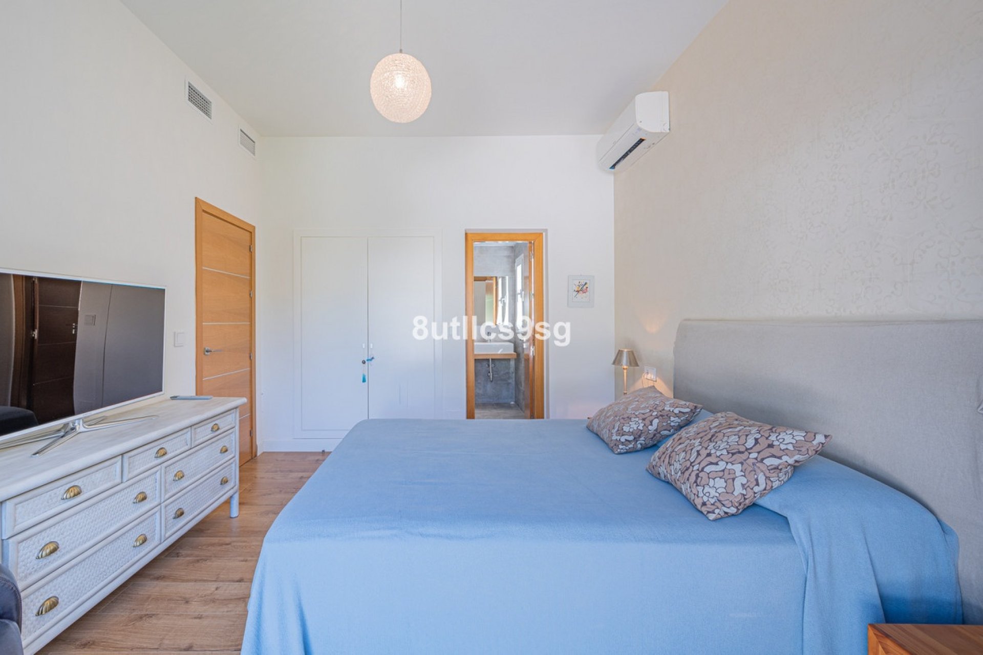 Wiederverkauf - Villa - Marbella - Nueva Andalucía