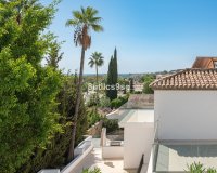 Wiederverkauf - Villa - Marbella - Nueva Andalucía