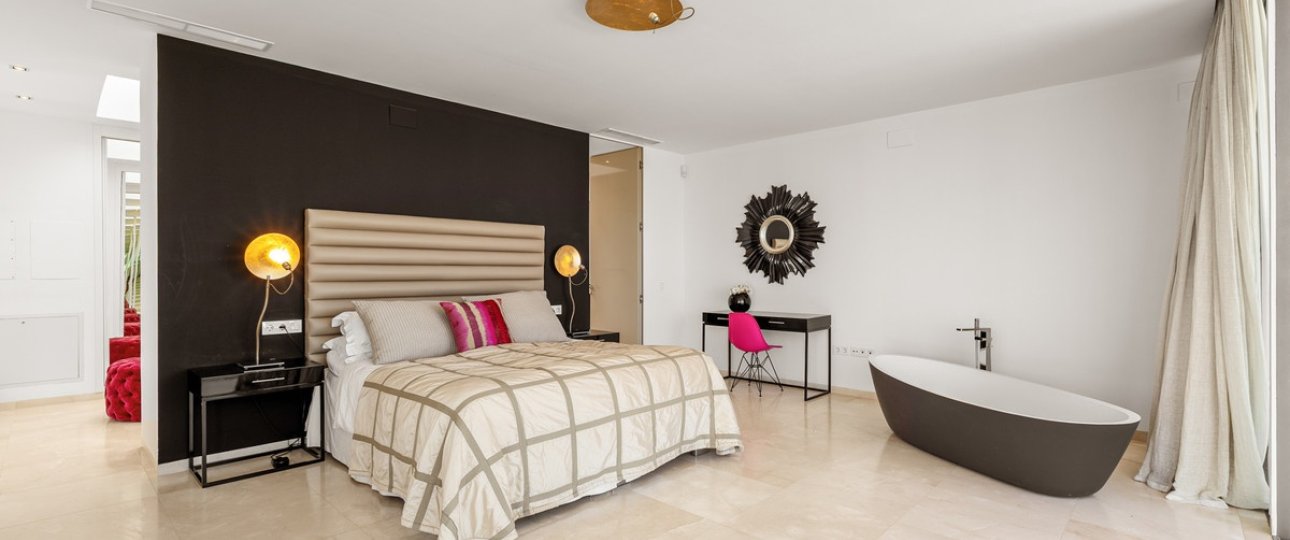 Wiederverkauf - Villa - Marbella - Nueva Andalucía
